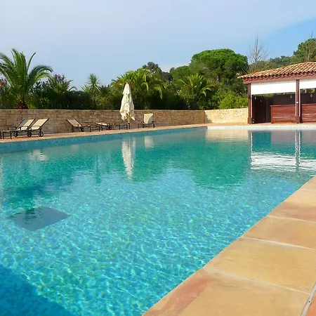 Award Winning St Tropez Golf *